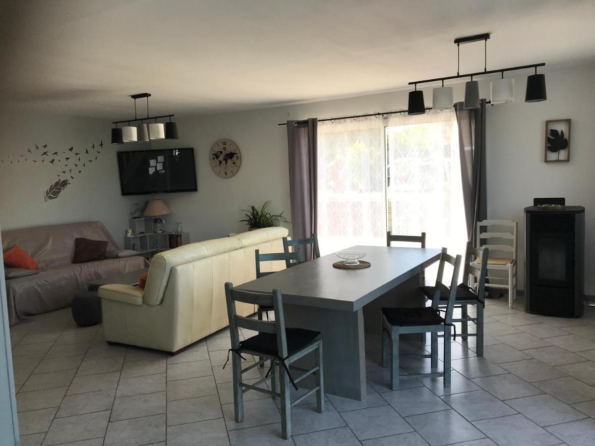 Gîte de lyons Ecouis Extérieur photo